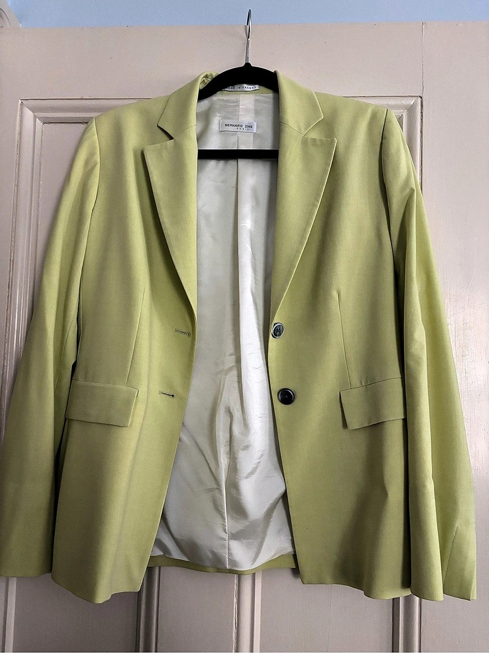 Bernard Zins Women's Blazer in Green Size 6 Like New